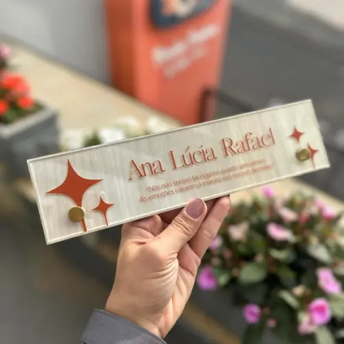 Placa de Identificação de Mesa - mdf e Acrílico 26x6,5