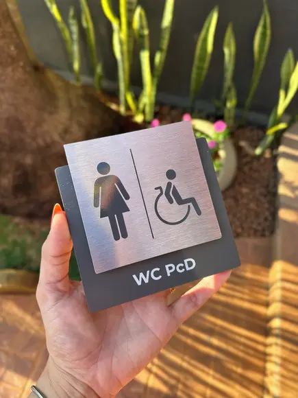 Placa de Identificação de Sala - Ágata Inox