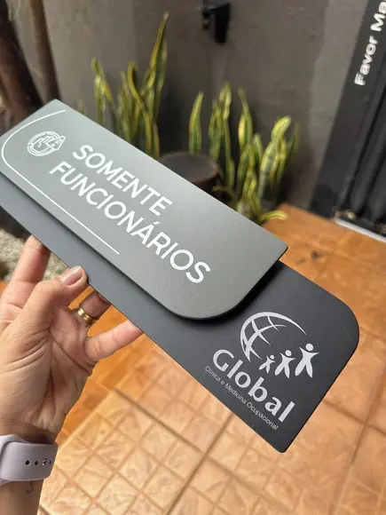 Placa de Identificação de Sala - Ametista 33x11,5