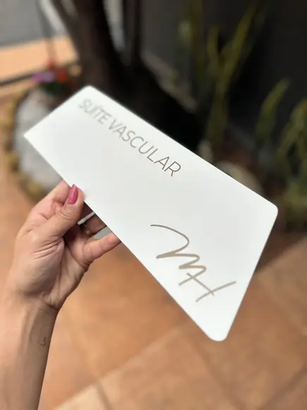 Placa de Identificação de Sala - Caulim 32x10,5
