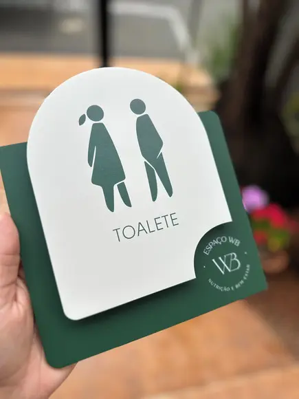 Placa de Identificação de Sala - Modelo Ágata