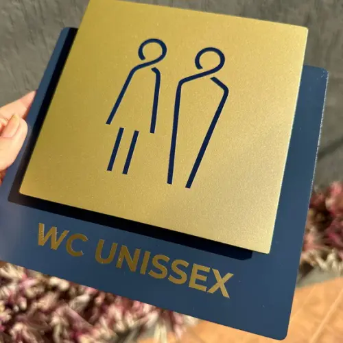 Placa de Identificação de Sala - Modelo Ágata