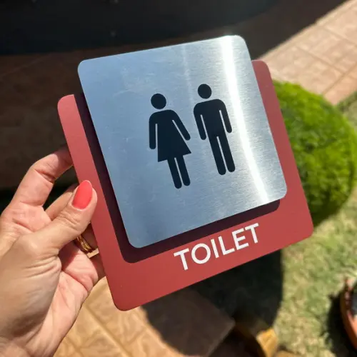 Placa de Identificação de Sala - Modelo Ágata Inox