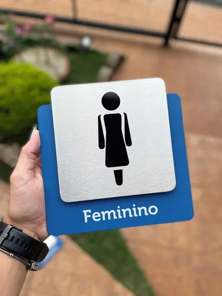 Placa de Identificação de Sala - Modelo Ágata Inox