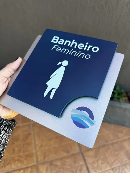 Placa de Identificação de Sala - Modelo Ágata Personalizada