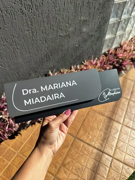 Placa de Identificação de Sala - Modelo Ametista