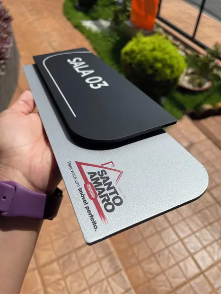 Placa de Identificação de Sala - Modelo Ametista