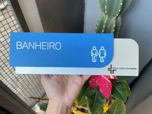 Placa de Identificação de Sala - Modelo Ametista