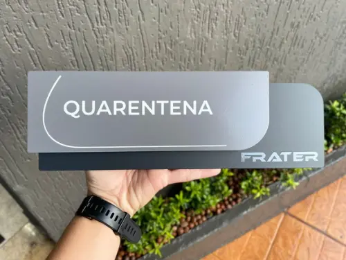 Placa de Identificação de Sala - Modelo Ametista