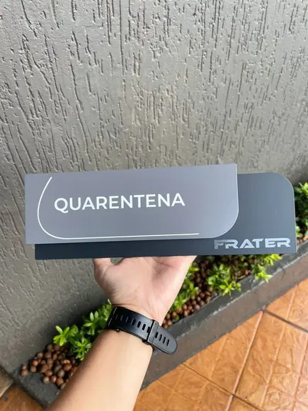 Placa de Identificação de Sala - Modelo Ametista