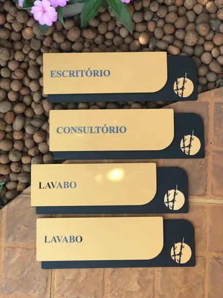 Placa de Identificação de Sala - Modelo Ametista