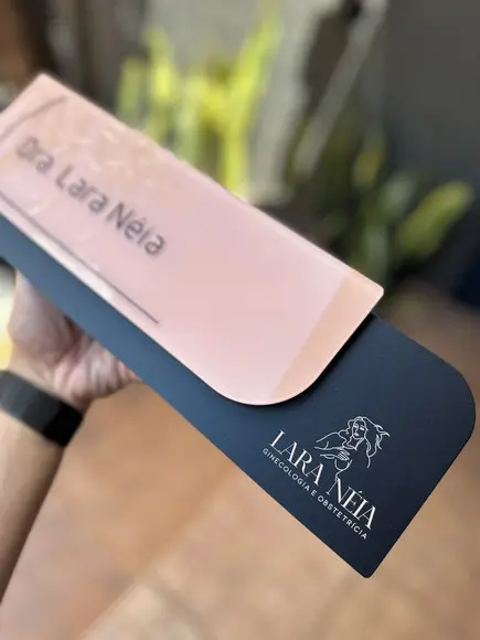 Placa de Identificação de Sala - Modelo Ametista Acrílico