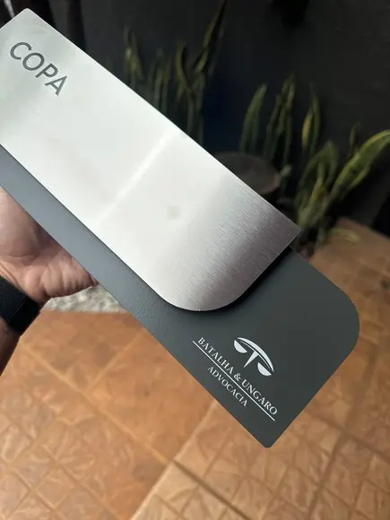 Placa de Identificação de Sala - Modelo Ametista Inox