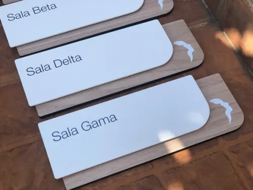 Placa de Identificação de Sala - Modelo Ametista mdf