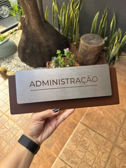 Placa de Identificação de Sala - Modelo Ardósia