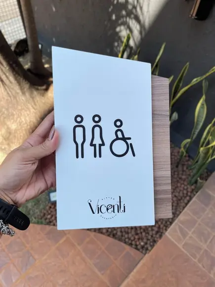 Placa de Identificação de Sala - Modelo Calcita mdf