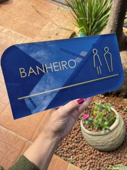 Placa de Identificação de Sala - Modelo Caulim Acrílico
