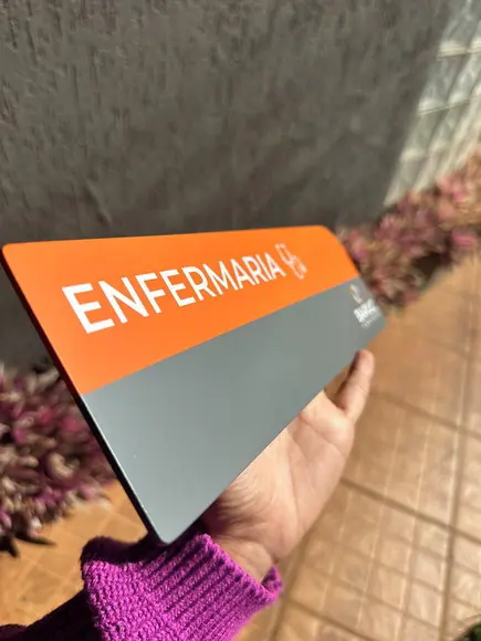 Placa de Identificação de Sala - Modelo Caulim Personalizado