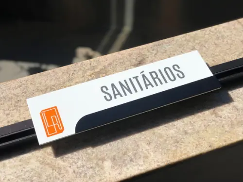 Placa de Identificação de Sala - Modelo Esmeralda
