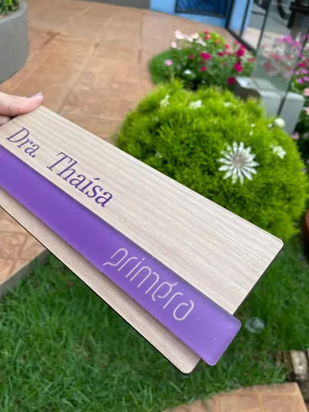 Placa de Identificação de Sala - Modelo Esmeralda mdf