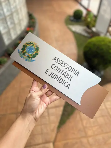 Placa de Identificação de Sala - Modelo Feldspato Inox