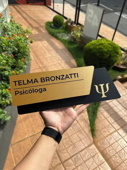 Placa de Identificação de Sala - Modelo Onix
