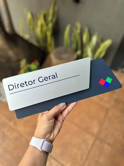 Placa de Identificação de Sala - Modelo Onix