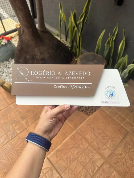 Placa de Identificação de Sala - Modelo Onix