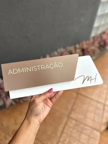 Placa de Identificação de Sala - Modelo Onix