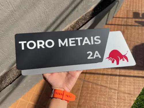 Placa de Identificação de Sala - Modelo Onix