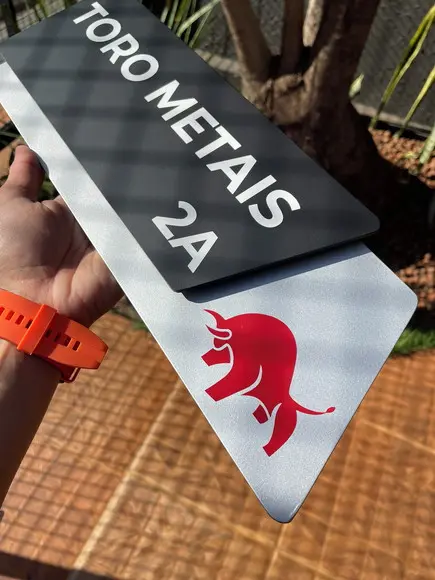Placa de Identificação de Sala - Modelo Onix