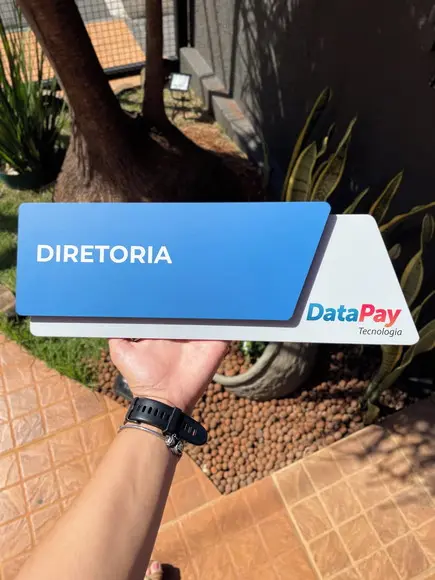 Placa de Identificação de Sala - Modelo Onix