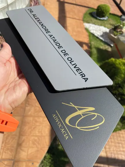 Placa de Identificação de Sala - Modelo Onix