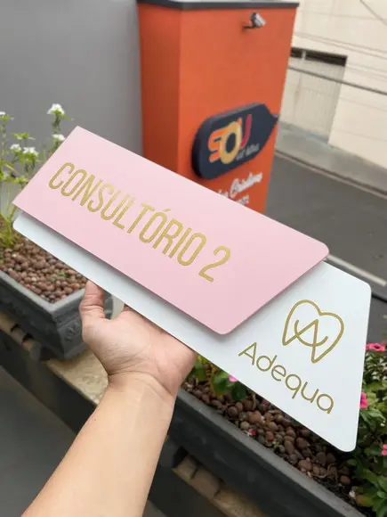 Placa de Identificação de Sala - Modelo Onix