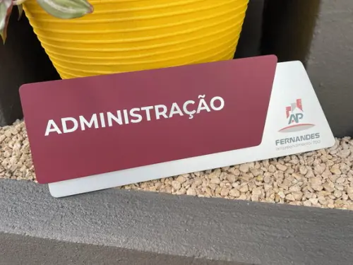 Placa de Identificação de Sala - Modelo Onix
