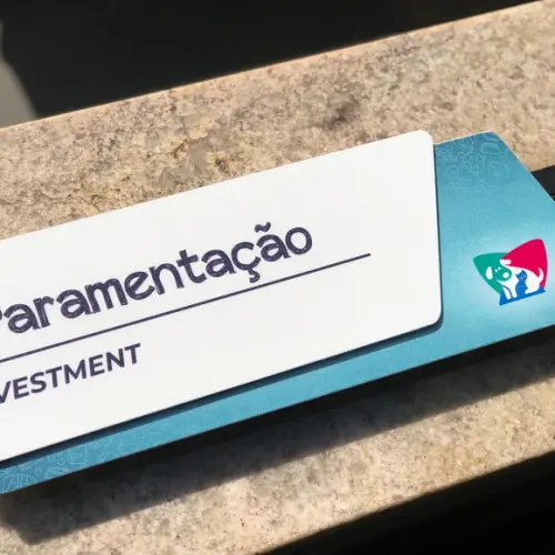Placa de Identificação de Sala - Modelo Onix