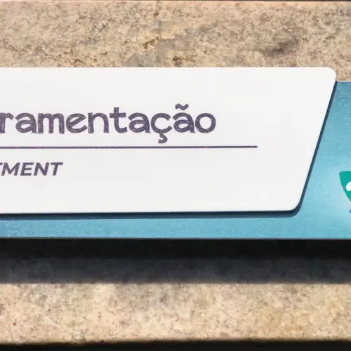 Placa de Identificação de Sala - Modelo Onix