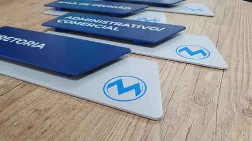 Placa de Identificação de Sala - Modelo Onix