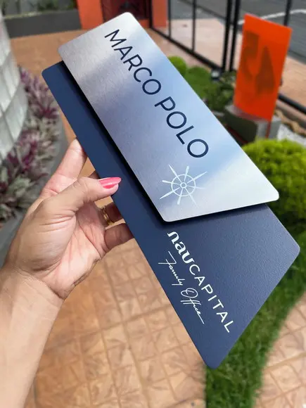 Placa de Identificação de Sala - Modelo Onix Inox