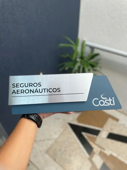 Placa de Identificação de Sala - Modelo Onix Inox