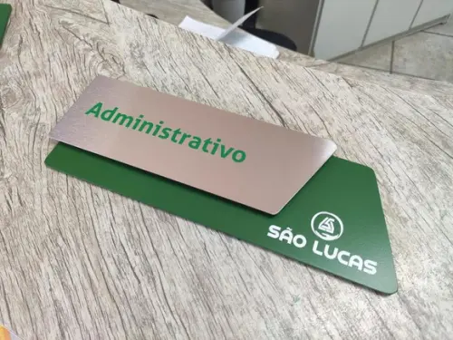 Placa de Identificação de Sala - Modelo Onix Inox