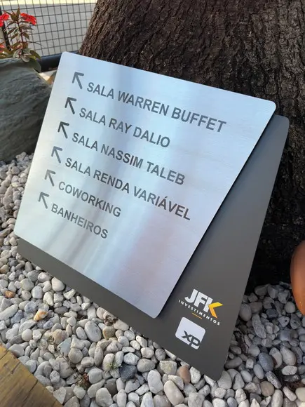 Placa de Identificação de Sala - Modelo Onix Personalizada