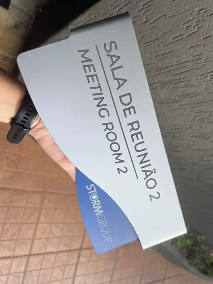 Placa de Identificação de Sala - Modelo Sodalita