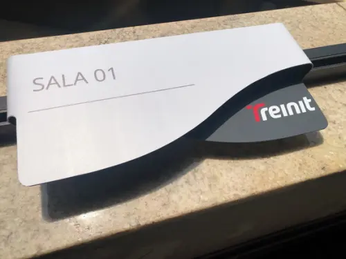Placa de Identificação de Sala - Modelo Sodalita