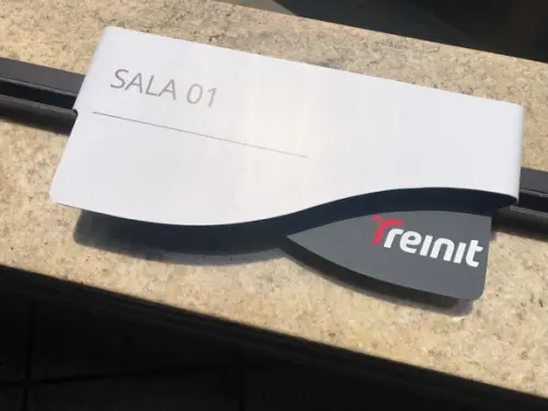 Placa de Identificação de Sala - Modelo Sodalita