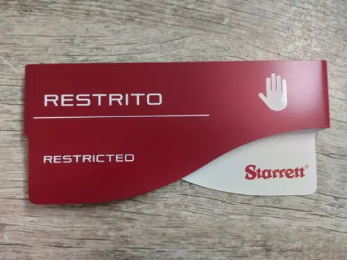 Placa de Identificação de Sala - Modelo Sodalita