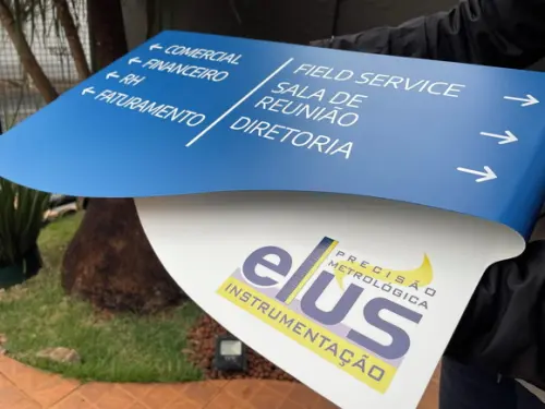 Placa de Identificação de Sala - Modelo Sodalita 70x40