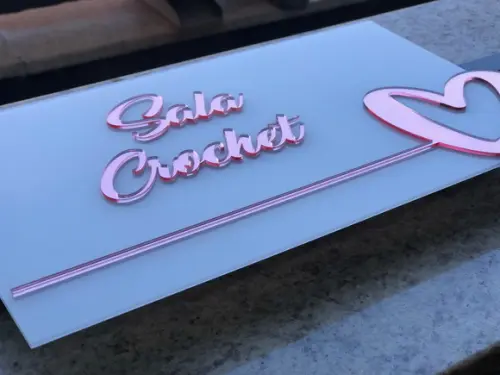 Placa de Identificação de Sala -modelo Granada Personalizado