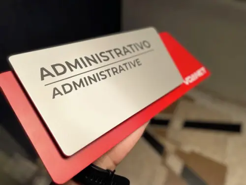 Placa de Identificação de Sala -modelo Onix Personalizado