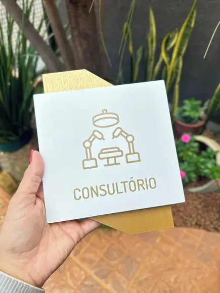Placa de Identificação de Sala Consultório Modelo Bari 18x14